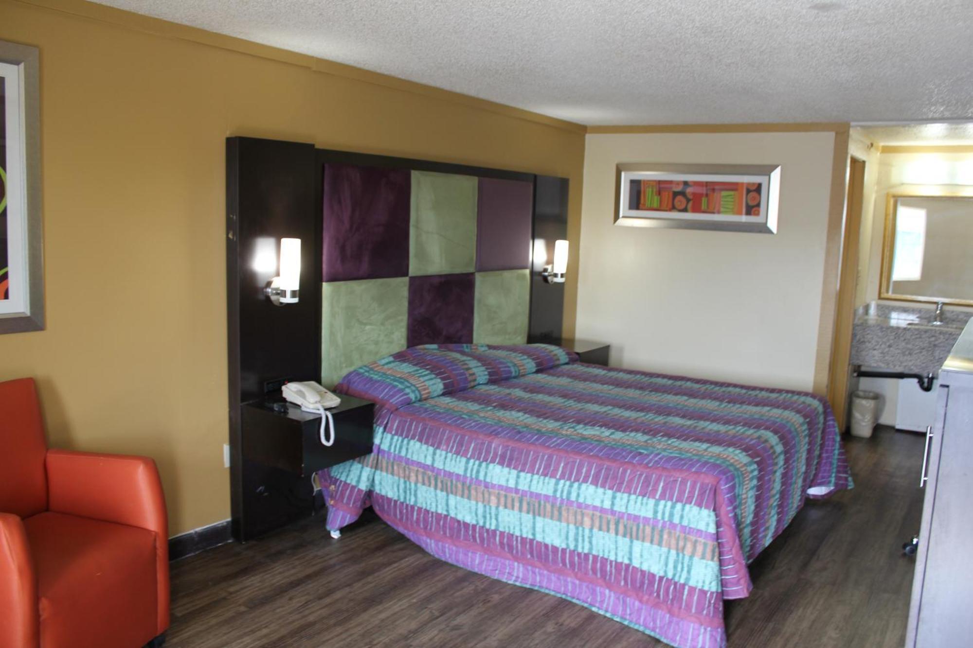 Executive Inn & Suites Нашвил Екстериор снимка