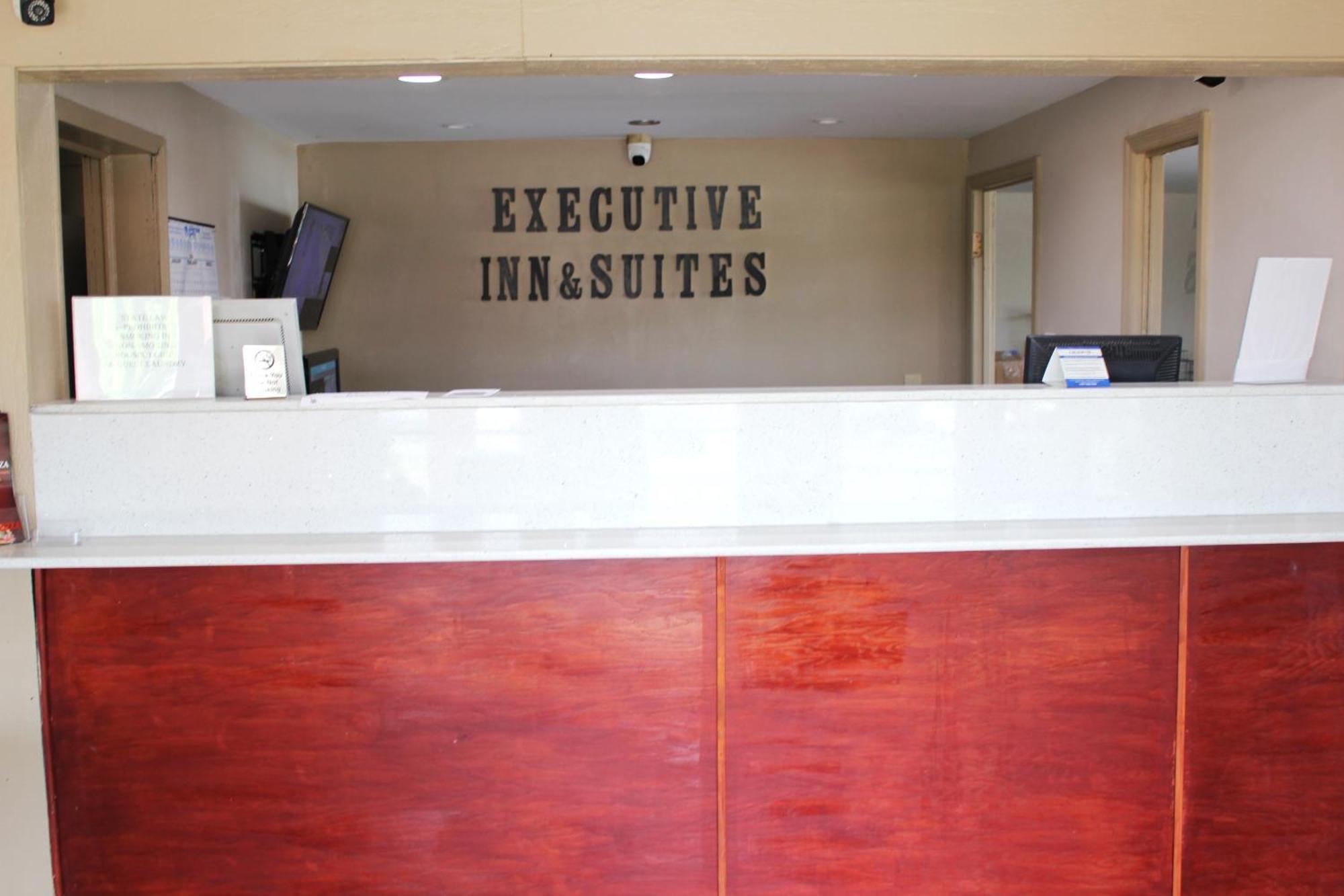 Executive Inn & Suites Нашвил Екстериор снимка