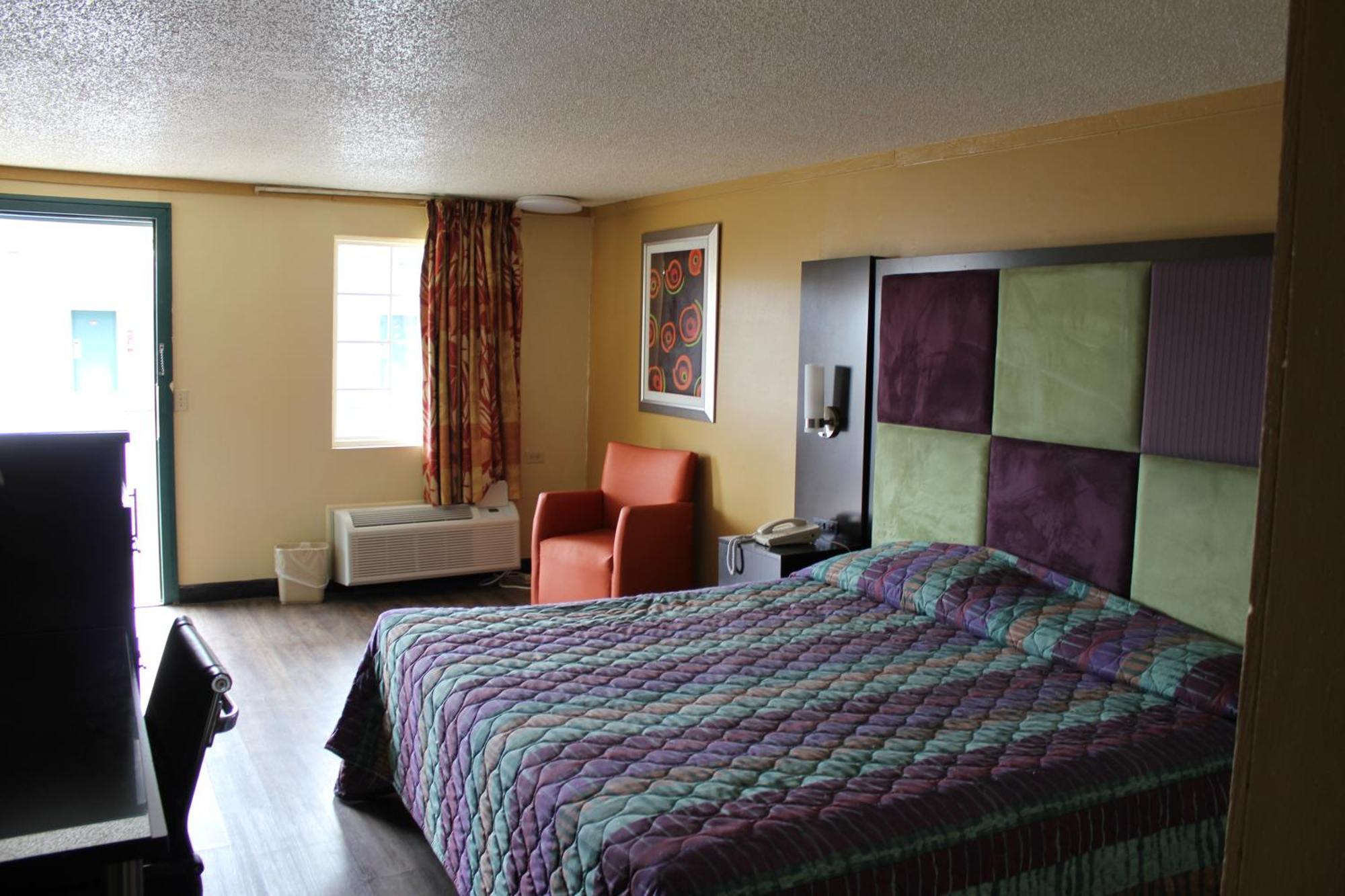 Executive Inn & Suites Нашвил Екстериор снимка